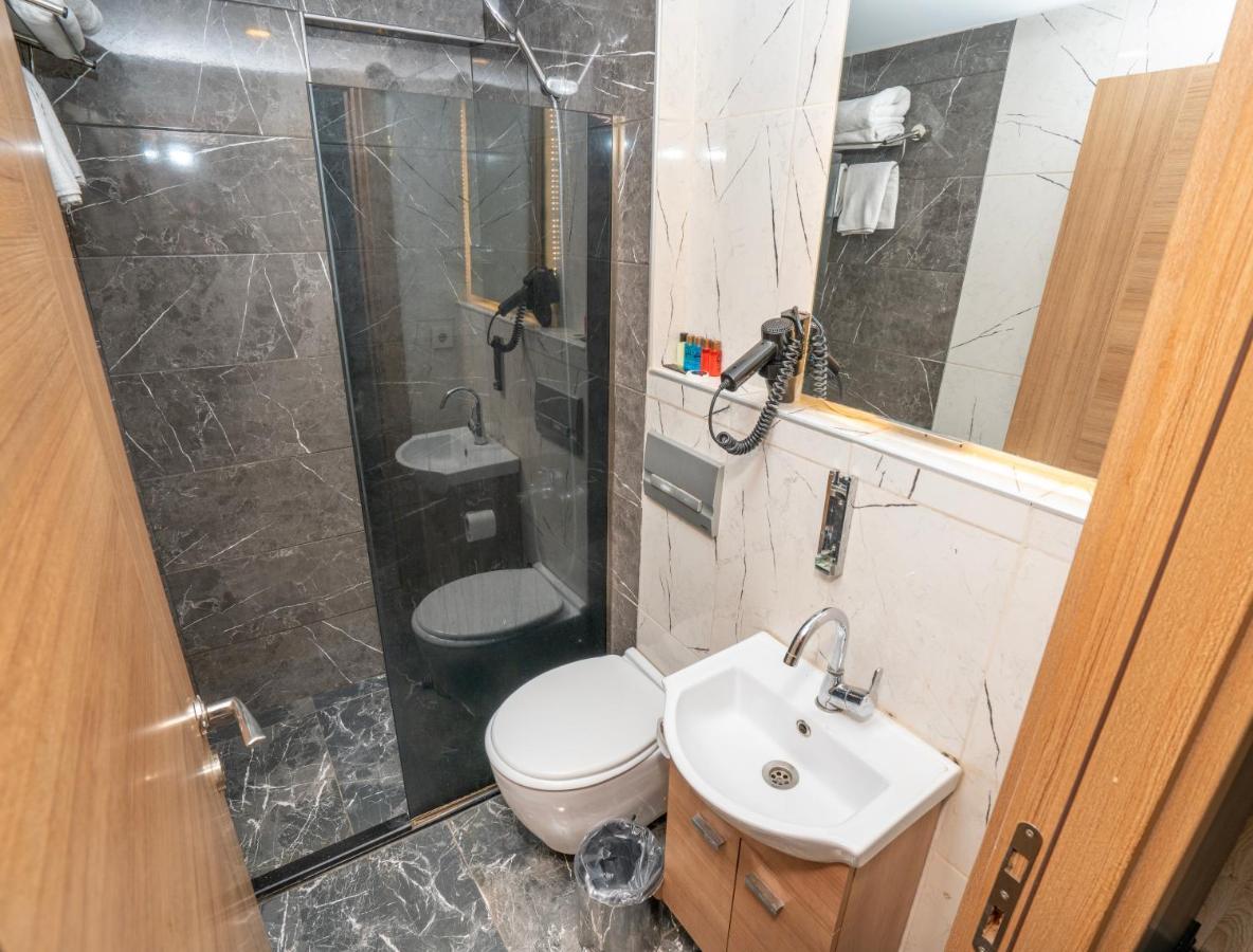 F&B Suite Истанбул Екстериор снимка